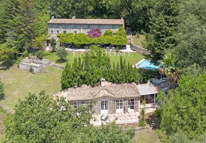 Villa i Chateauneuf-Grasse, Alpes-Maritimes, Chateauneuf-Grasse - € 4.850.000 | Ref: 395010 - foto 1