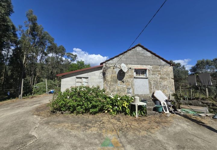 Villa i Arcos de Valdevez, Viana do Castelo, Arcos de Valdevez - € 162.000 | Ref: AVV-002-010 - foto 1
