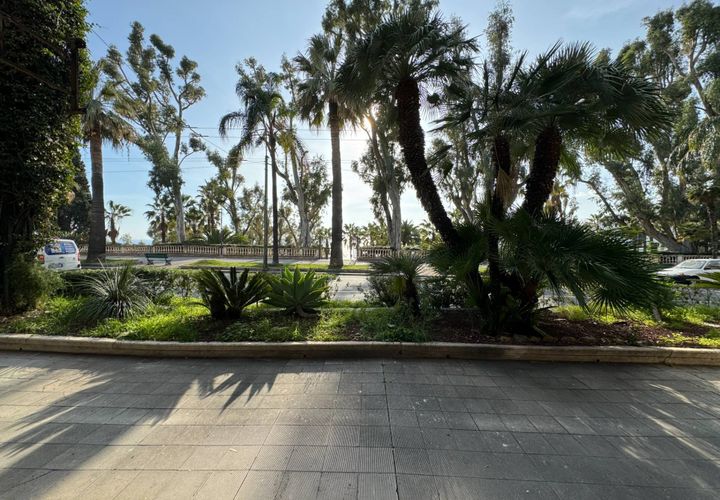 Erhvervsejendom i Ospedaletti, Imperia, Ospedaletti - € 90.000 | Ref: 1681 - foto 1