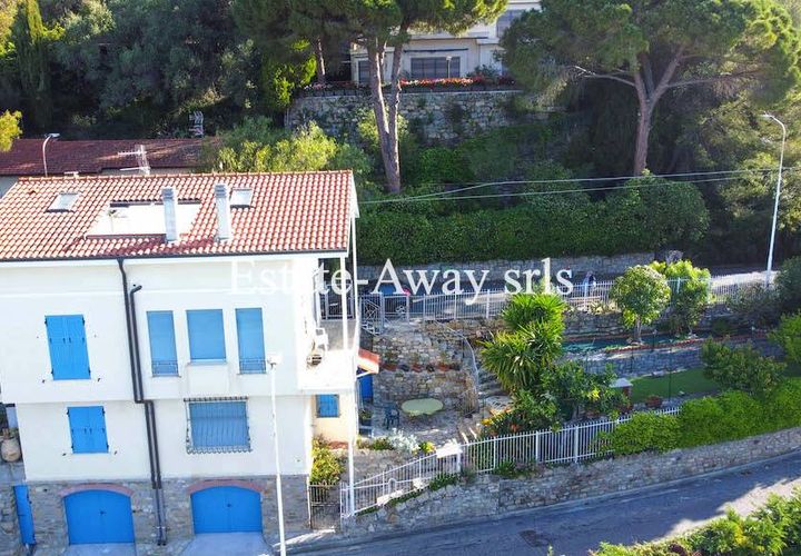 Villa i Ospedaletti, Imperia, Ospedaletti - € 990.000 | Ref: iv873 - foto 1