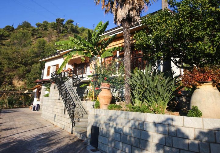 Villa a Camporosso, Imperia, Camporosso - € 1.098.000 | Ref: iv989 - foto 1