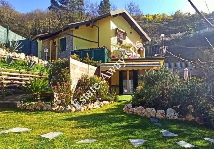 Villa a Soldano, Imperia, Soldano - € 330.000 | Ref: iv1104 - foto 1