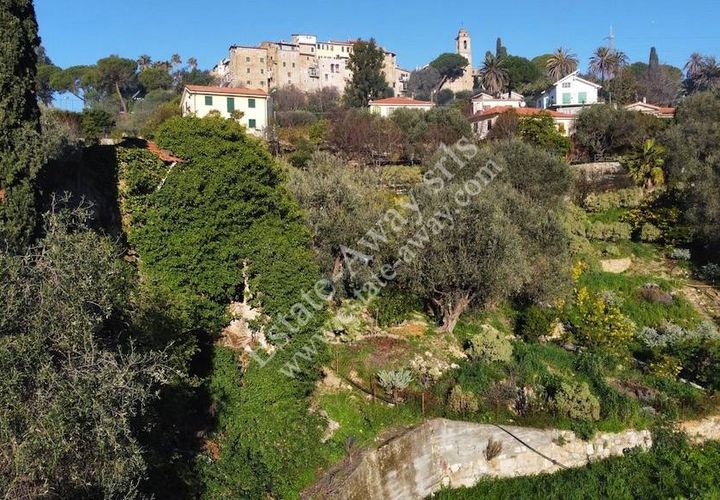 Landejendom i Bordighera, Imperia, Bordighera - € 210.000 | Ref: iv1208 - foto 1