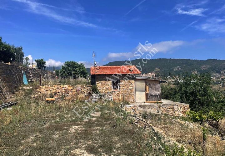 Landejendom i Bordighera, Imperia, Bordighera - € 170.000 | Ref: iv1237 - foto 1