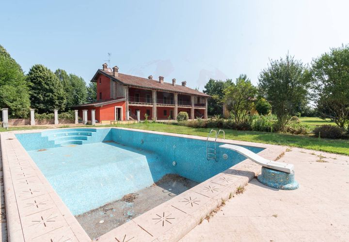 Villa i Chiari, Brescia, Chiari - € 1 900 000 | Ref: ATL02.013 - foto 1