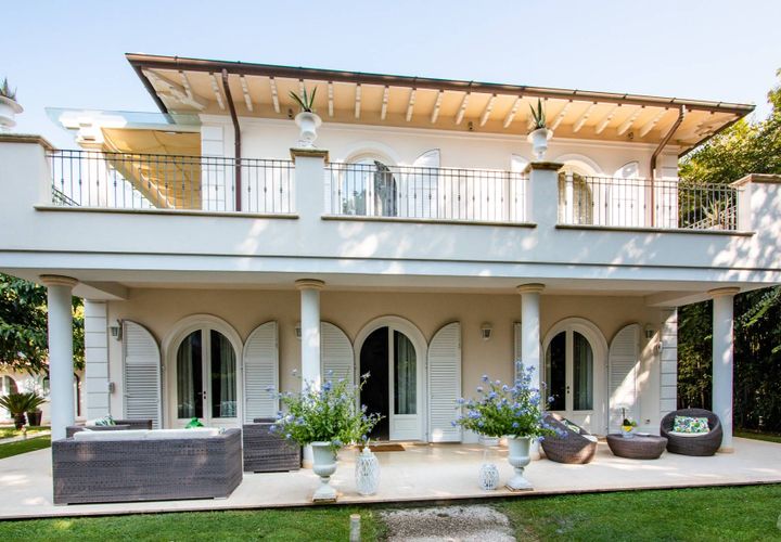 Villa a Pietrasanta, Lucca, Pietrasanta - € 30.000/mes | Ref: CBI129-1788-129795 - foto 1