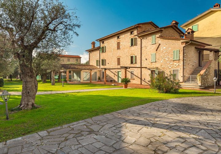Villa i Seravezza, Lucca, Seravezza - € 1.900.000 | Ref: CBI129-2228-130173 - foto 1