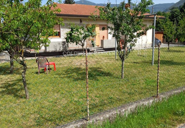 Villa i Camaiore, Lucca, Camaiore - € 380.000 | Ref: CBI129-2610-130392 - foto 1