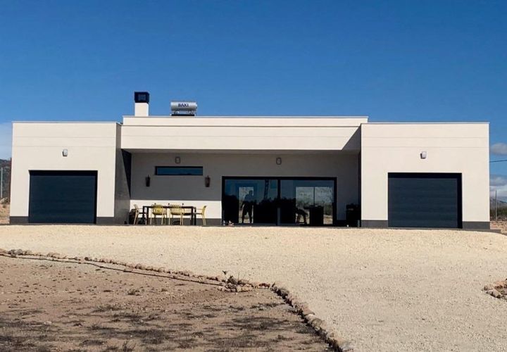 Villa i Pinoso, Alicante, Pinoso - € 436.000 | Ref: CON-13119 - foto 1