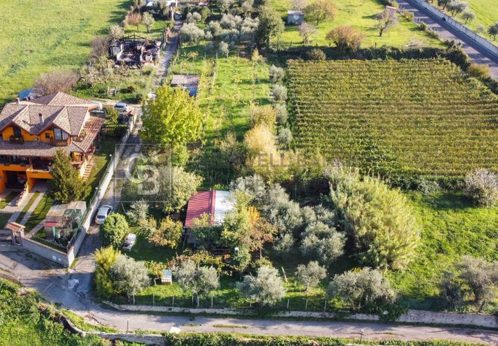 Helårsgrund i Grottaferrata, Rome, Grottaferrata - € 80.000 | Ref: CBI143-2056-C4001 - foto 1