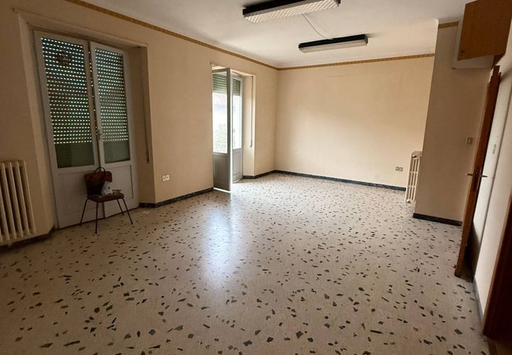 Erhvervsejendom i Fermo, Fermo, Fermo - € 85.000 | Ref: AP39 - foto 1