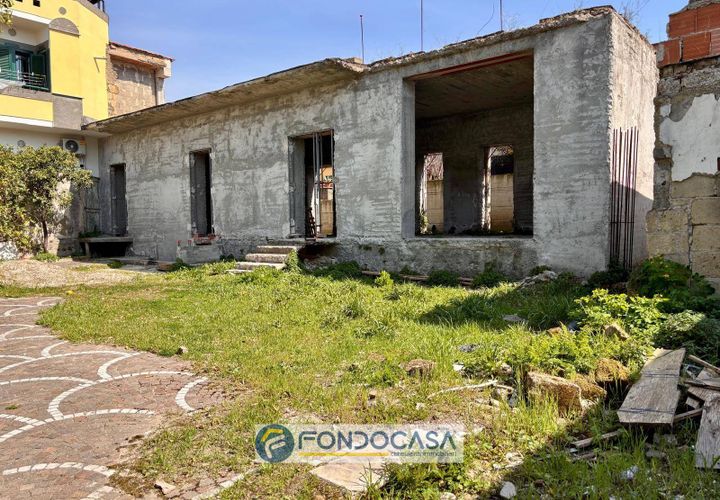 Villa i Sant'Antimo, Naples, Sant'Antimo - € 140 000 | Ref: VIA SELE - foto 1