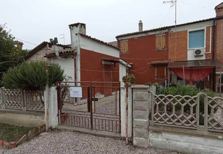 Rækkehus i Voghiera, Ferrara, Voghiera - € 45.000 | Ref: Casa indipendente su 2 lati - foto 1