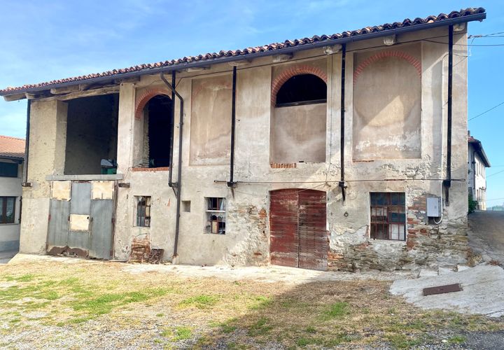 Villa a Serravalle Langhe, Cuneo, Serravalle Langhe - € 110.000 | Ref: D717.25 - foto 1