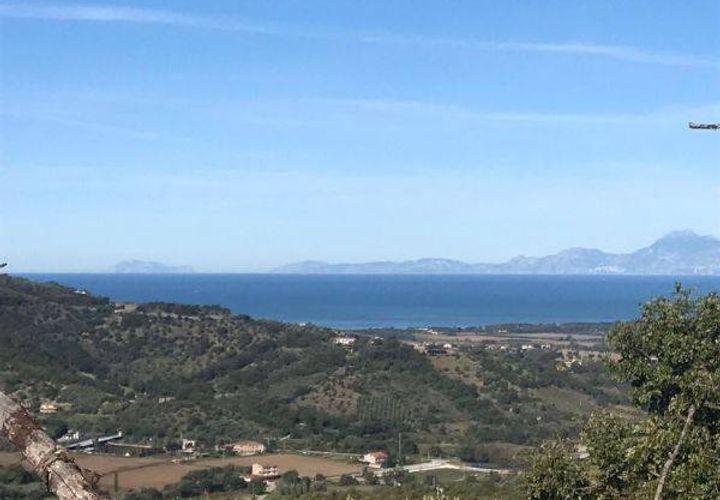 Terra a Ogliastro, Salerno, Ogliastro - € 70.000 | Ref: 49 - foto 1