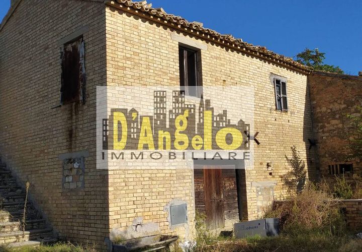 Villa i Castignano, Ascoli Piceno, Castignano - € 130.000 | Ref: 60 - foto 1