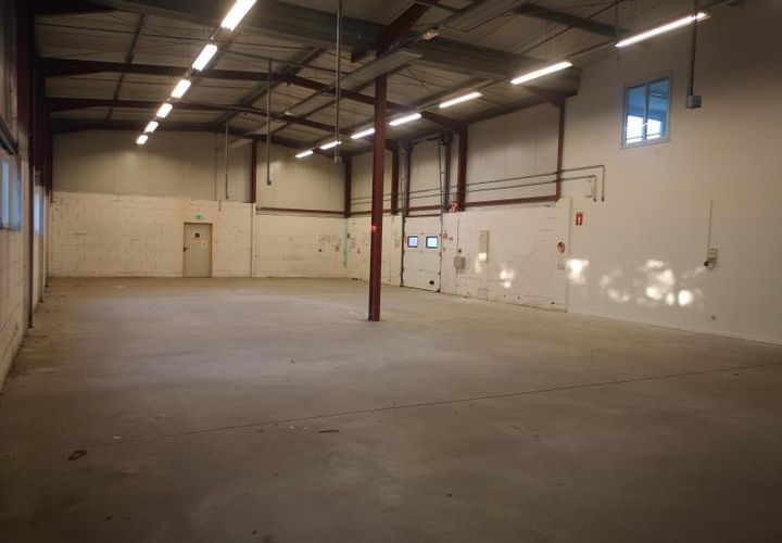 L'establiment comercial a Grenade, Haute-Garonne, Grenade - € 52.536/mes | Ref: GES23360011-148 - foto 1