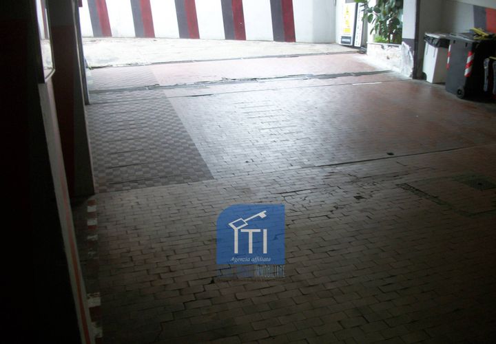 Erhvervsejendom i Rome, Rome, Rome - € 250.000 | Ref: ITI 048-CS27592 - foto 1