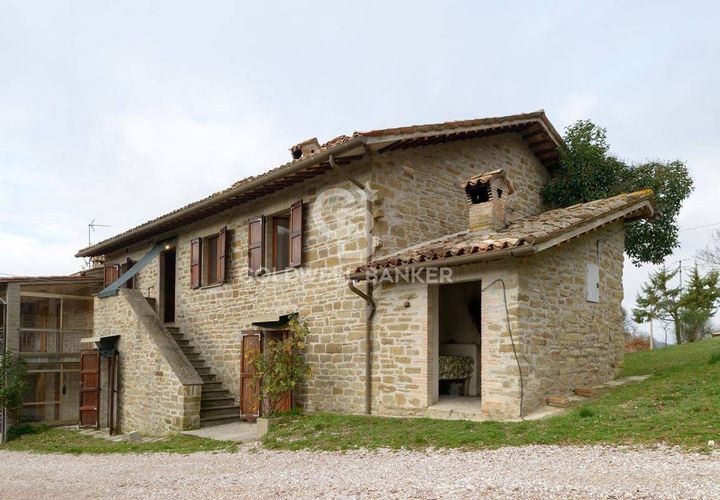 Landejendom i Gubbio, Perugia, Gubbio - € 150.000 | Ref: CBI134-1917-99 - foto 1