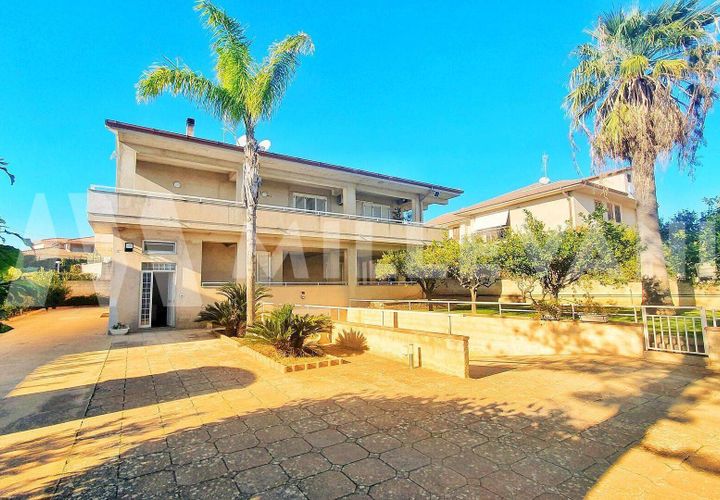 Villa a Ispica, Ragusa, Ispica - € 350.000 | Ref: 1217 - foto 1