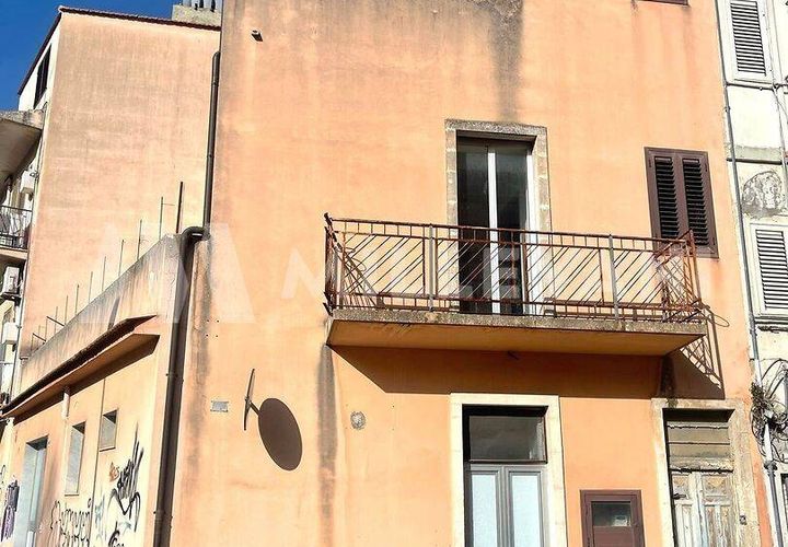 Villa i Ragusa, Ragusa, Ragusa - € 78.000 | Ref: 1259 - foto 1