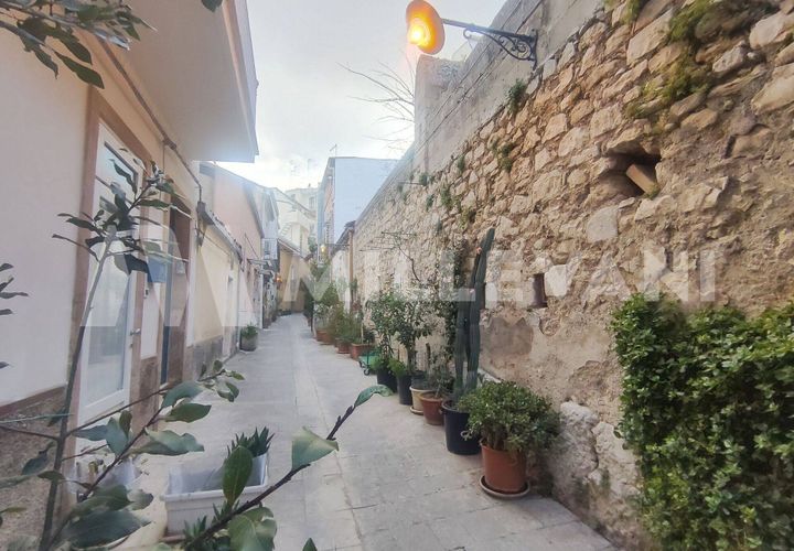 Villa a Ragusa, Ragusa, Ragusa - € 65.000 | Ref: 1288 - foto 1
