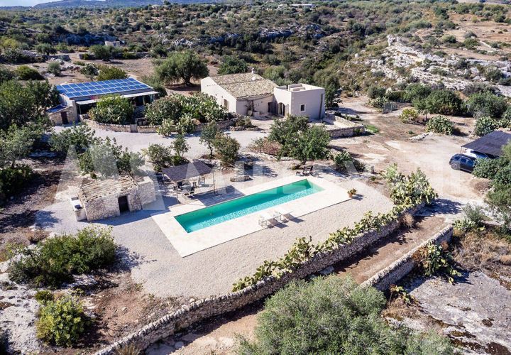 Villa i Noto, Siracusa, Noto - € 1.450.000 | Ref: 1044 - foto 1