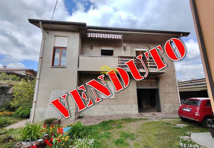 Villa a Agrate Brianza, Monza and Brianza, Agrate Brianza - € 249.000 | Ref: 254 - foto 1