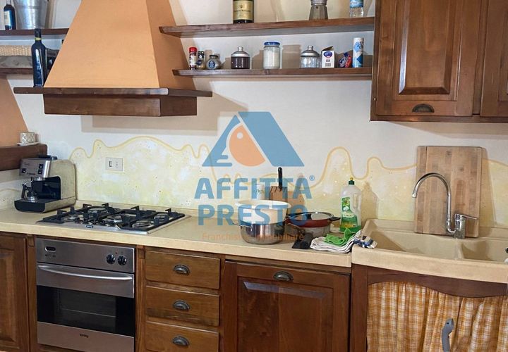 Villa a Lamporecchio, Pistoia, Lamporecchio - € 1.500/mes | Ref: AA9402 - foto 1