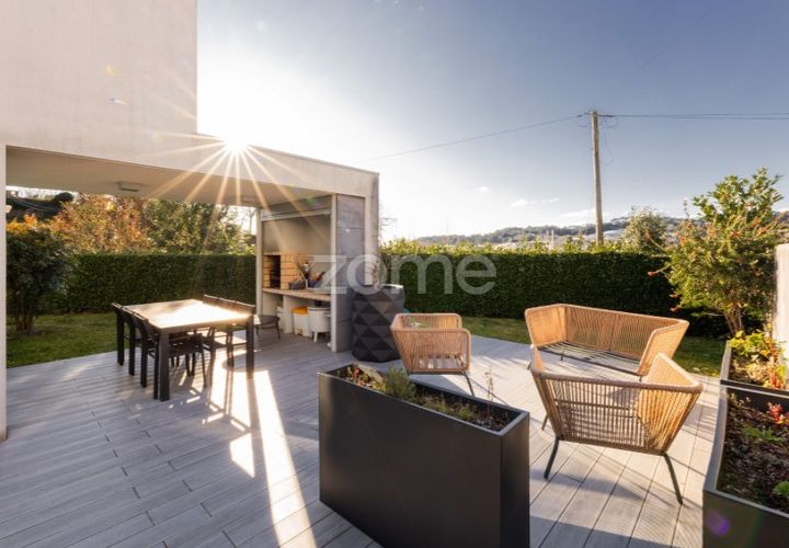 Villa i Braga, Braga, Braga - € 799.000 | Ref: ZMPT576037 - foto 1