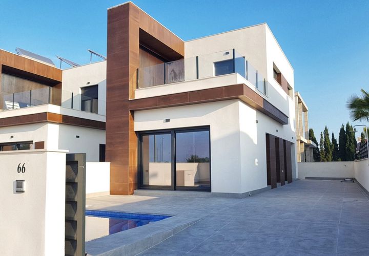 Villa i Daya Nueva, Alicante, Daya Nueva - € 317.000 | Ref: CON-76930 - foto 1