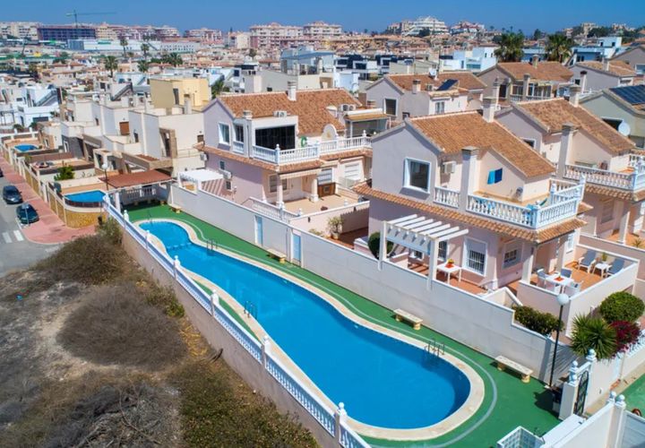Landejendom i La Mata, Alicante, La Mata - € 599.000 | Ref: COL-70889 - foto 1