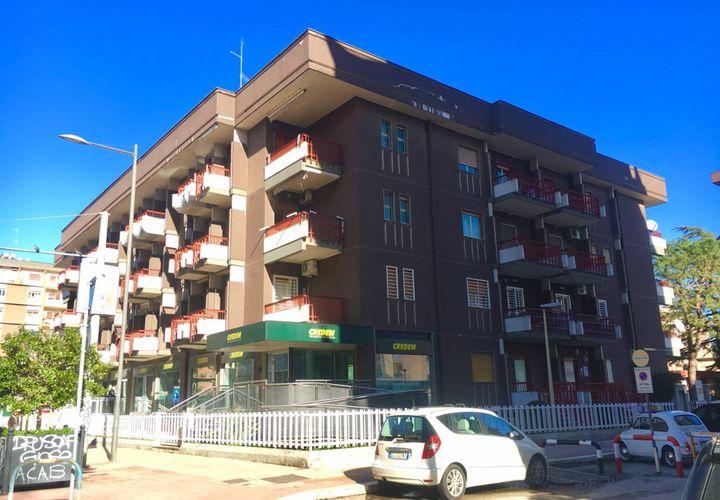 Erhvervsejendom i Bari, Bari, Bari - € 300.000 | Ref: Repubblica - foto 1