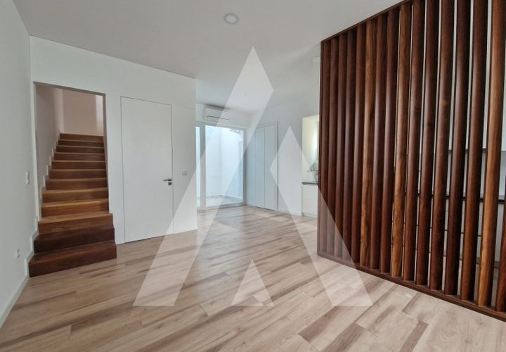 Villa i Ilhavo, Aveiro, Ilhavo - € 340.000 | Ref: 1030876/24BL - foto 1