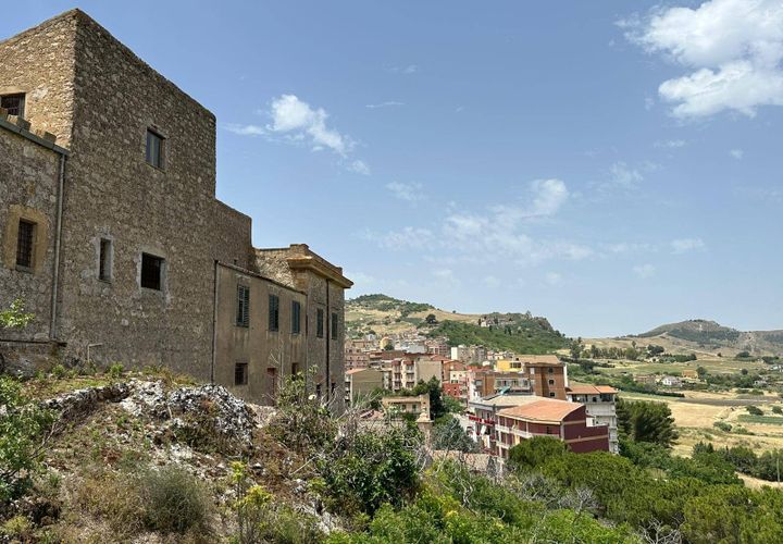 Landejendom i Casteltermini, Agrigento, Casteltermini - € 180.000 | Ref: 1049 - foto 1