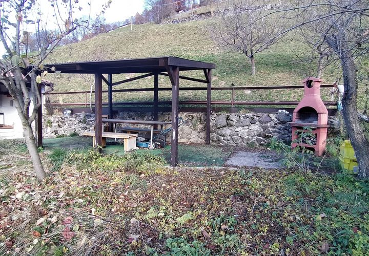 Villa a Pisogne, Brescia, Pisogne - € 48.000 | Ref: psg 237.11 - foto 1