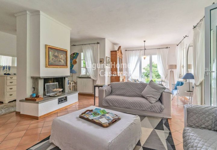 Villa i Imperia, Imperia, Imperia - € 750.000 | Ref: 6V83 - foto 1