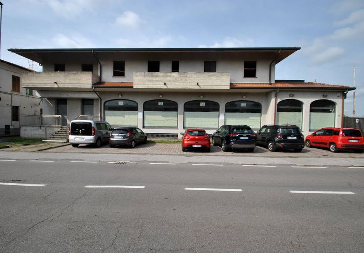 Erhvervsejendom i Vimercate, Monza and Brianza, Vimercate - € 1.900.000 | Ref: 2386 - foto 1