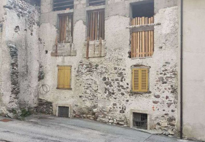 Villa i Storo, Trento, Storo - € 50.000 | Ref: 01-RV0128 - foto 1
