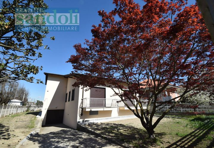 Villa i Caresanablot, Vercelli, Caresanablot - € 270.000 | Ref: 7091 - foto 1