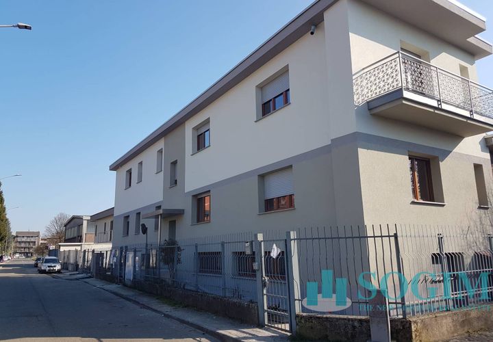 Erhvervsejendom i Opera, Milan, Opera - € 1.250.000 | Ref: 25118 - foto 1