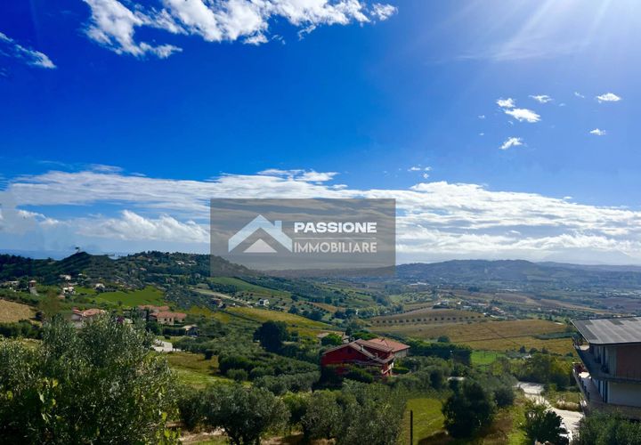 Helårsgrund i Colonnella, Teramo, Colonnella - € 175.000 | Ref: 180 - foto 1