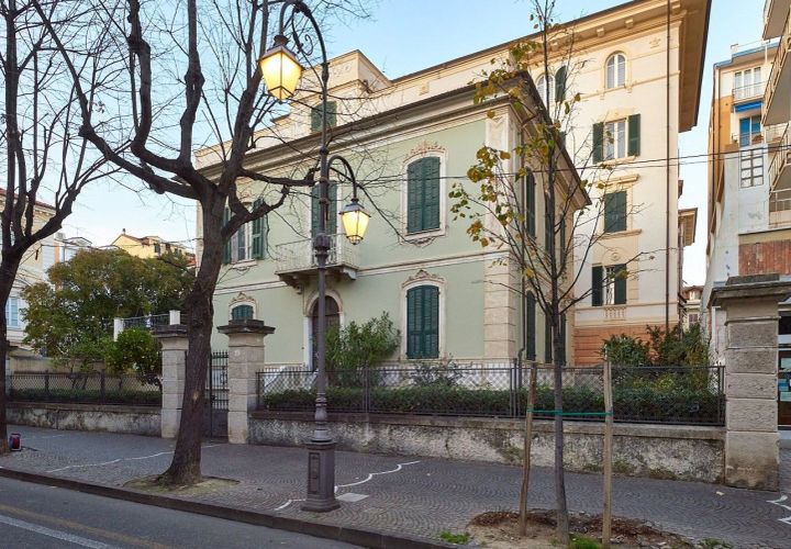 Villa a Albenga, Savona, Albenga - € 799.000 | Ref: 625 - foto 1