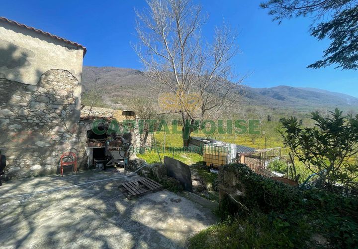 Helårsgrund i Avella, Avellino, Avella - € 150.000 | Ref: 459432 - foto 1