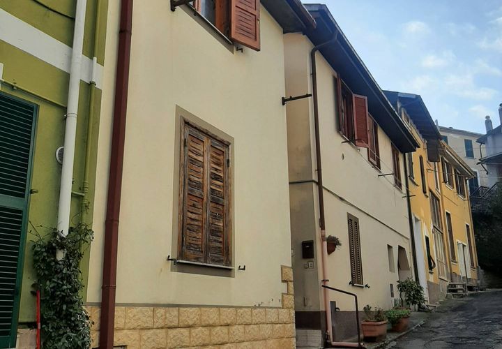 Villa i Fiuggi, Frosinone, Fiuggi - € 33.000 | Ref: 2023 - foto 1