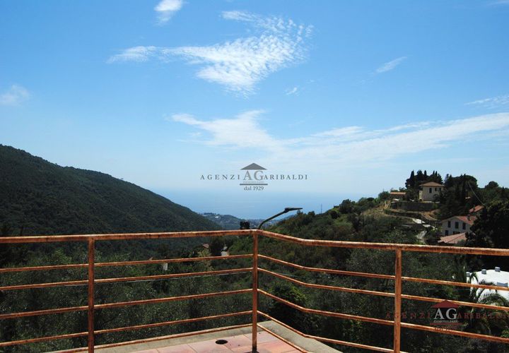 Herregård i Seborga, Imperia, Seborga - € 290 000 | Ref: v5089 - foto 1