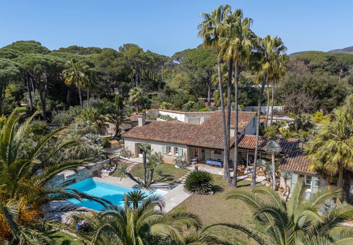 Villa i Saint-Raphael, Var, Saint-Raphael - € 4 500 000 | Ref: HH-15763420 - foto 1