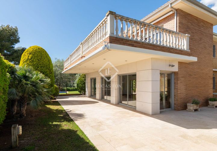 Villa a Castelldefels, Barcelona, Castelldefels - € 1.795.000 | Ref: GAV59063 - foto 1
