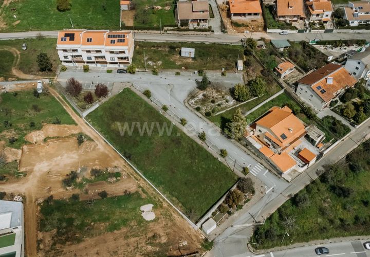 Helårsgrund i Covilha, Castelo Branco, Covilha - € 192.000 | Ref: 111250081 - foto 1