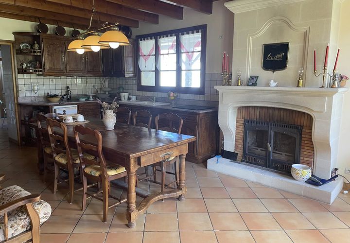 Villa i Varaize, Charente-Maritime, Varaize - € 299.999 | Ref: BVI77967 - foto 1